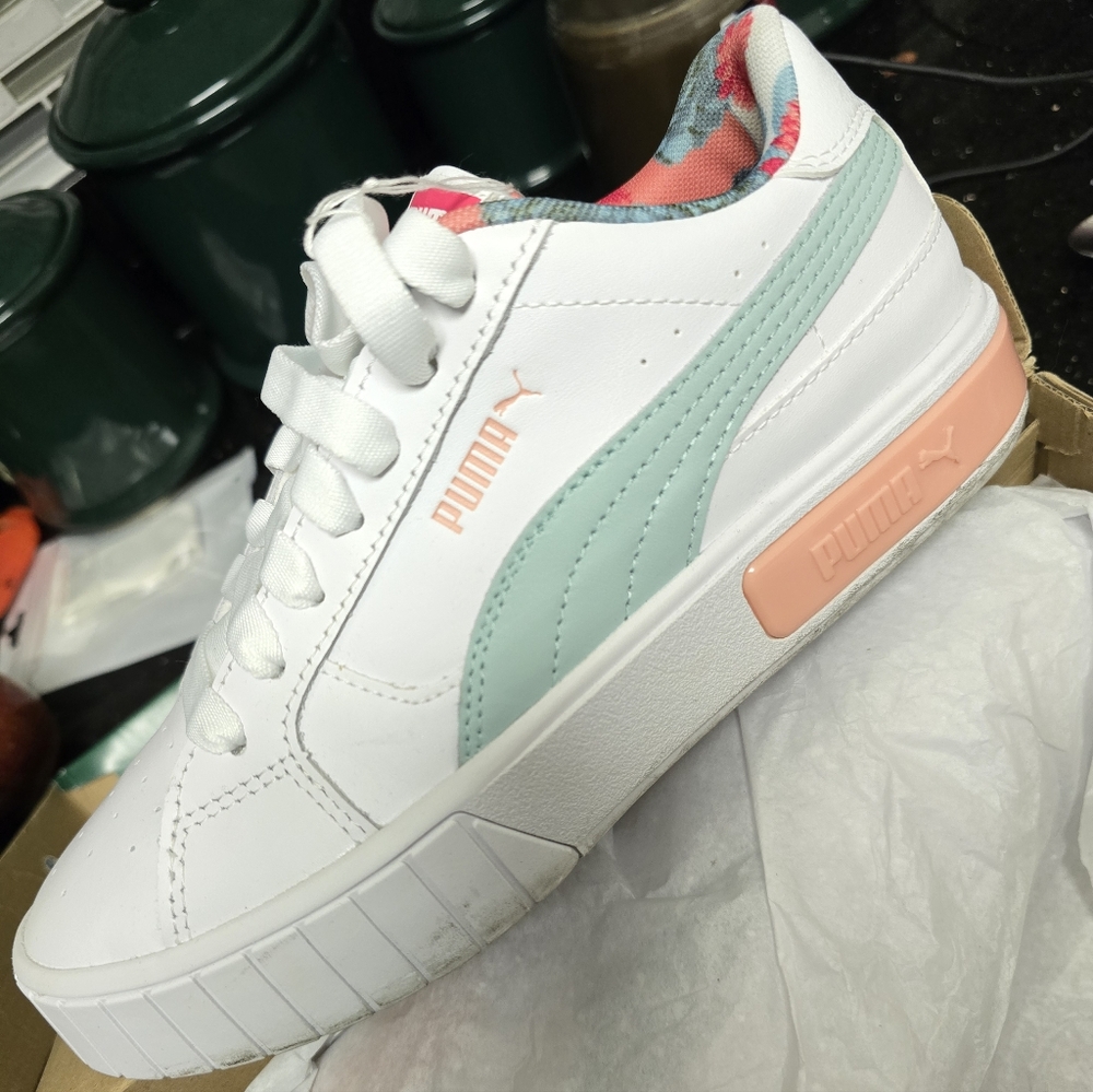 Puma Girl's White and Teal Sneakers with Peach Accents